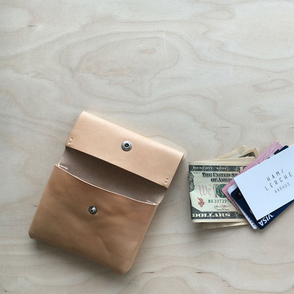 THE MOMMY WALLET